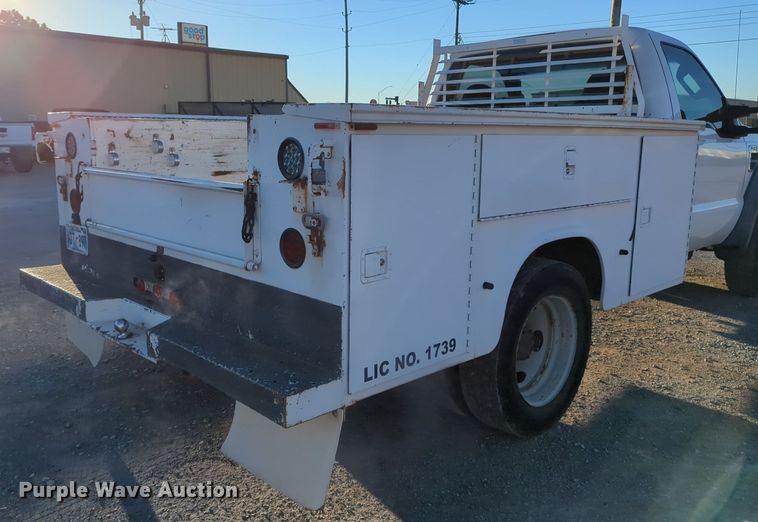 image for item OL9035 2008 Ford F450 Super Duty  utility / service truck