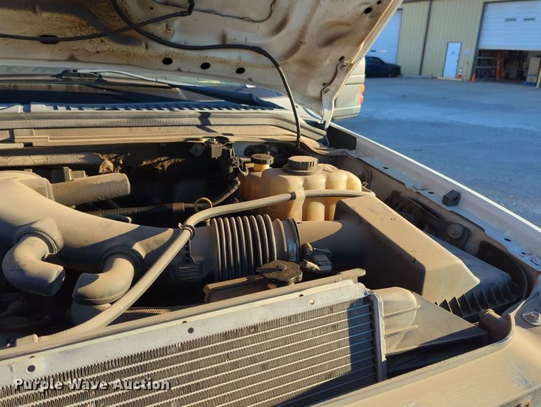 image for item OL9035 2008 Ford F450 Super Duty  utility / service truck