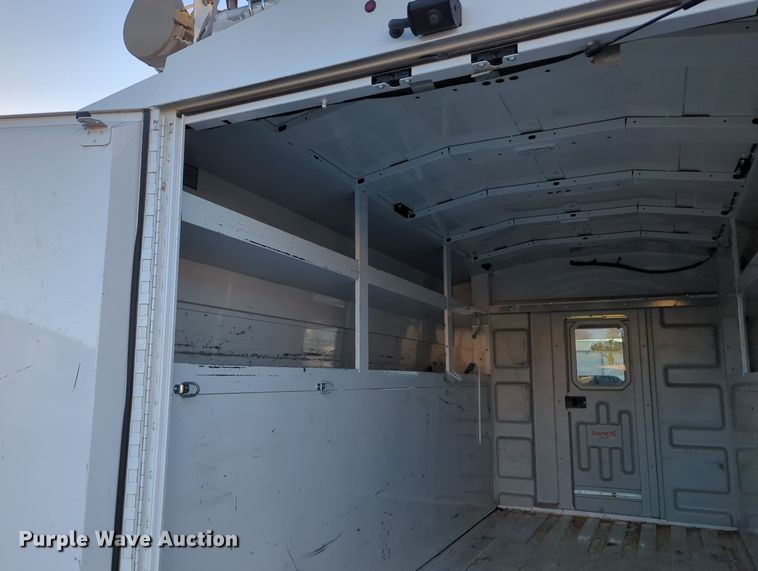 image for item OL9036 2019 Ford E350 Super Duty  utility van