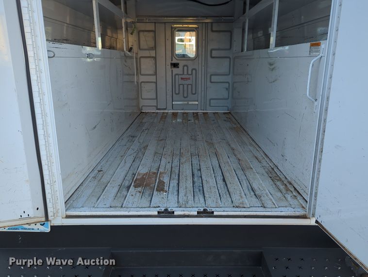 image for item OL9036 2019 Ford E350 Super Duty  utility van