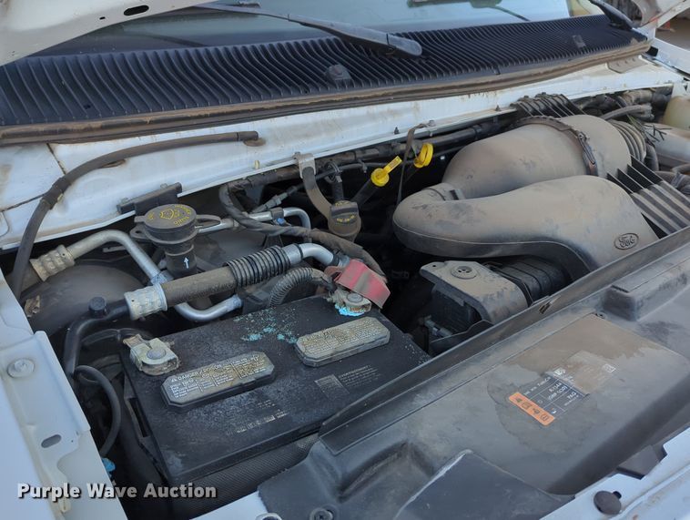 image for item OL9036 2019 Ford E350 Super Duty  utility van