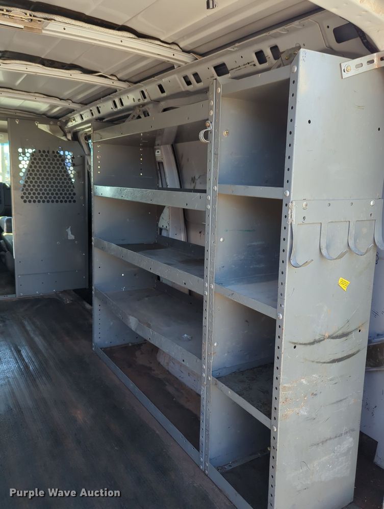 image for item OL9037 2009 Chevrolet Express 1500  van