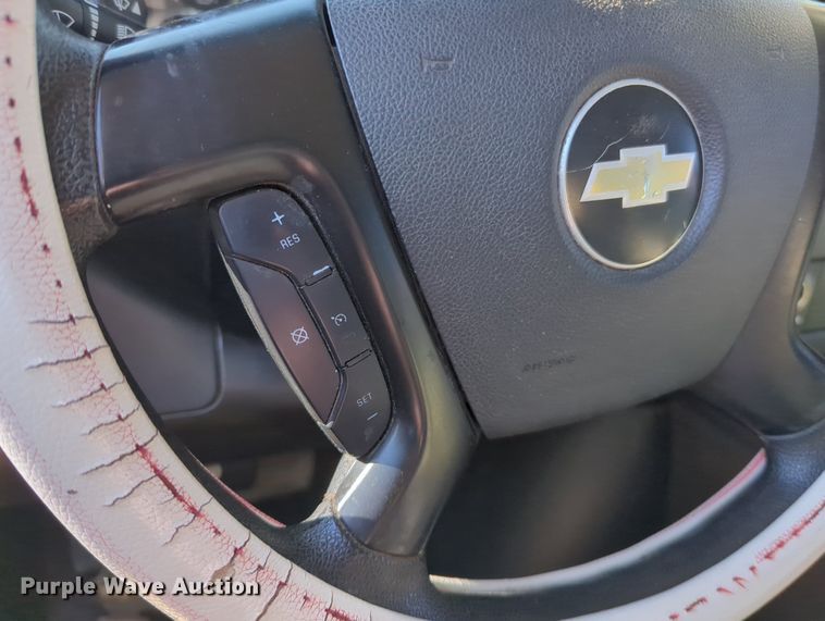 image for item OL9037 2009 Chevrolet Express 1500  van