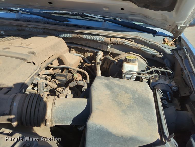 image for item OL9038 2008 Nissan Frontier  Crew Cab pickup truck