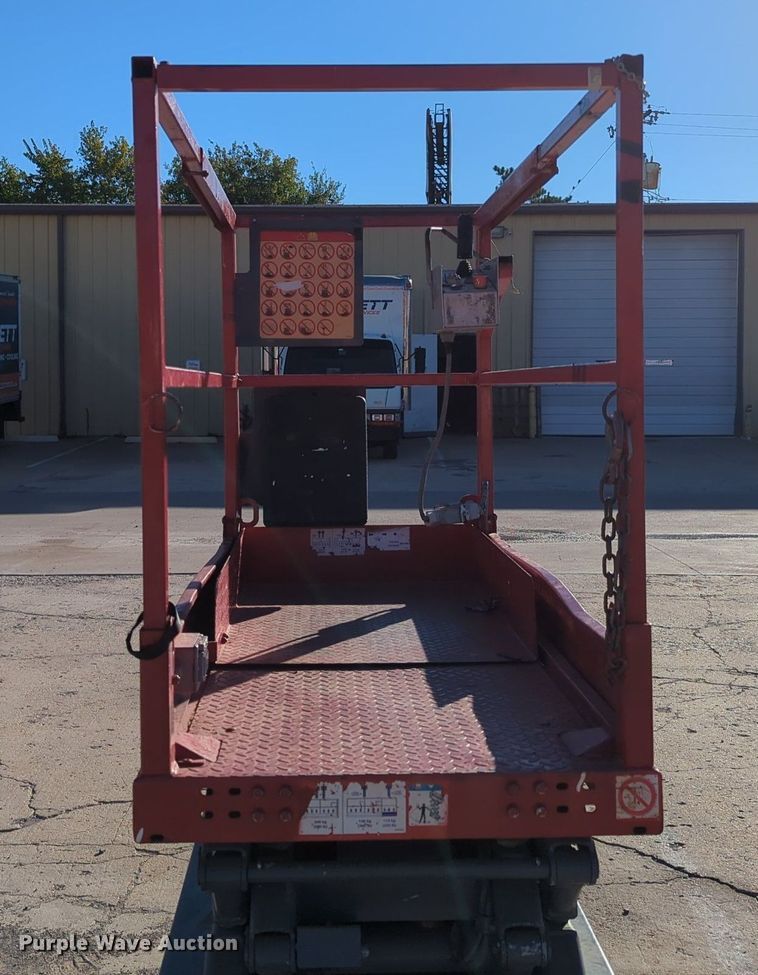 image for item OL9039 Sky Jack SJIII-3219  scissor lift
