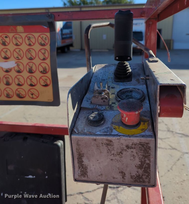image for item OL9039 Sky Jack SJIII-3219  scissor lift