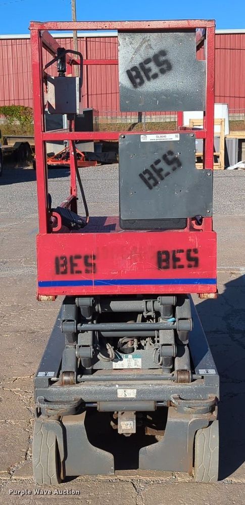 image for item OL9040 Sky Jack SJ III -3219  scissor lift