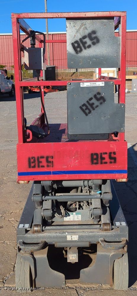 image for item OL9040 Sky Jack SJ III -3219  scissor lift