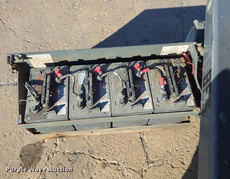 image for item OL9040 Sky Jack SJ III -3219  scissor lift