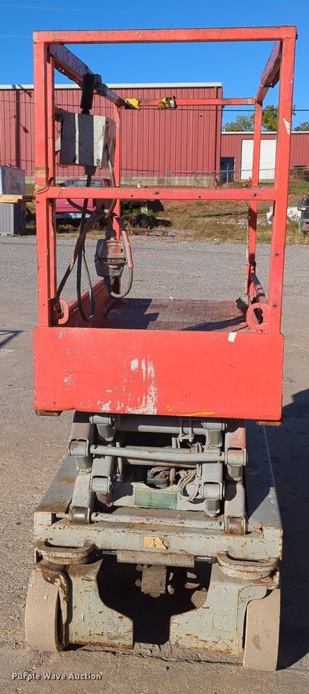 image for item OL9042 2008 Sky Jack SJIII-3219  scissor lift