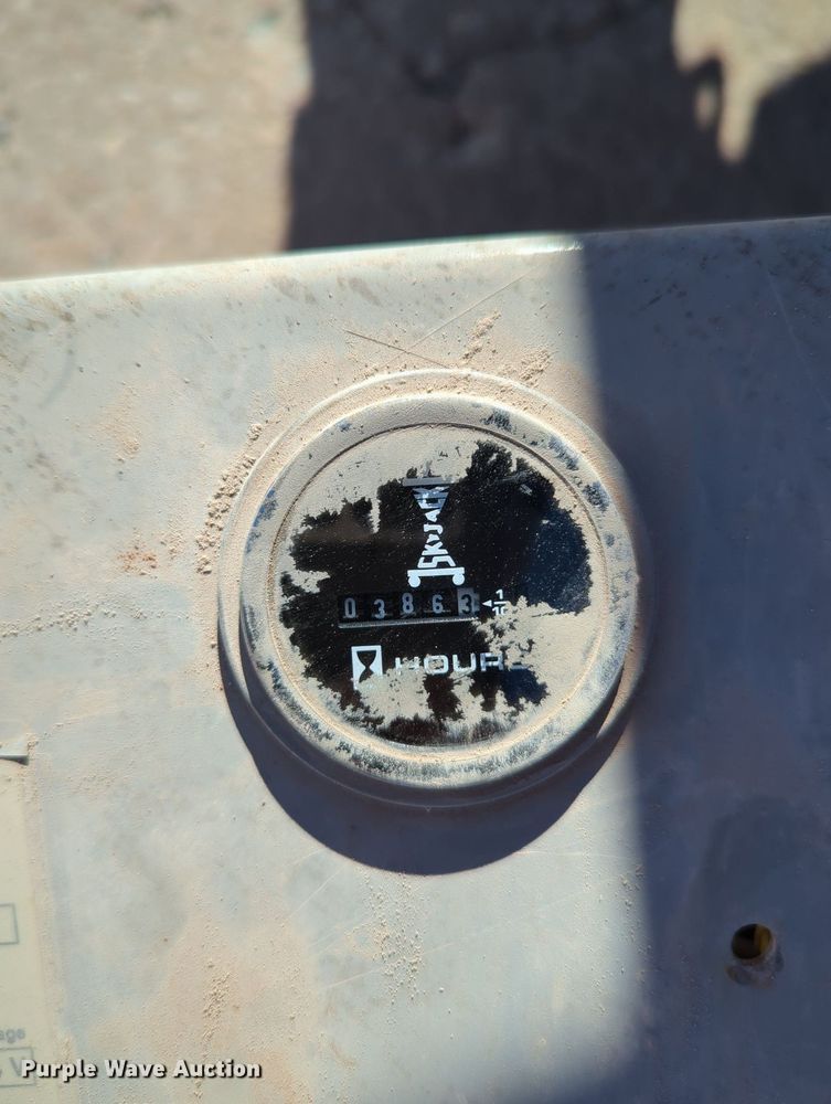 image for item OL9042 2008 Sky Jack SJIII-3219  scissor lift