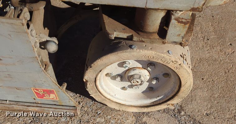 image for item OL9042 2008 Sky Jack SJIII-3219  scissor lift