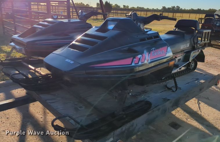 image for item OL9053 (2) snowmobiles