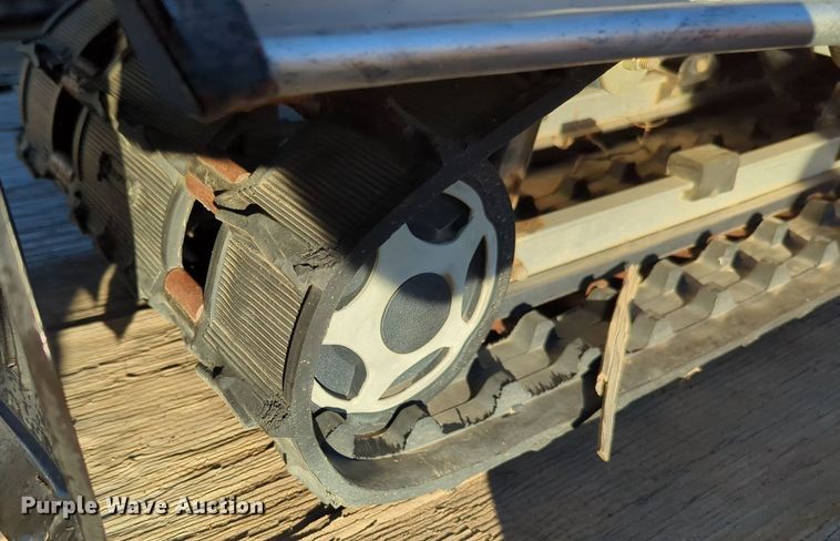 image for item OL9053 (2) snowmobiles