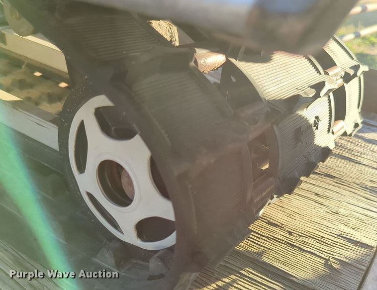 image for item OL9053 (2) snowmobiles