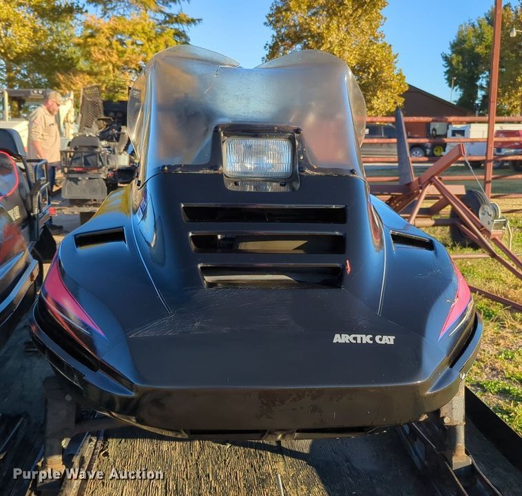 image for item OL9054 (2) snowmobiles