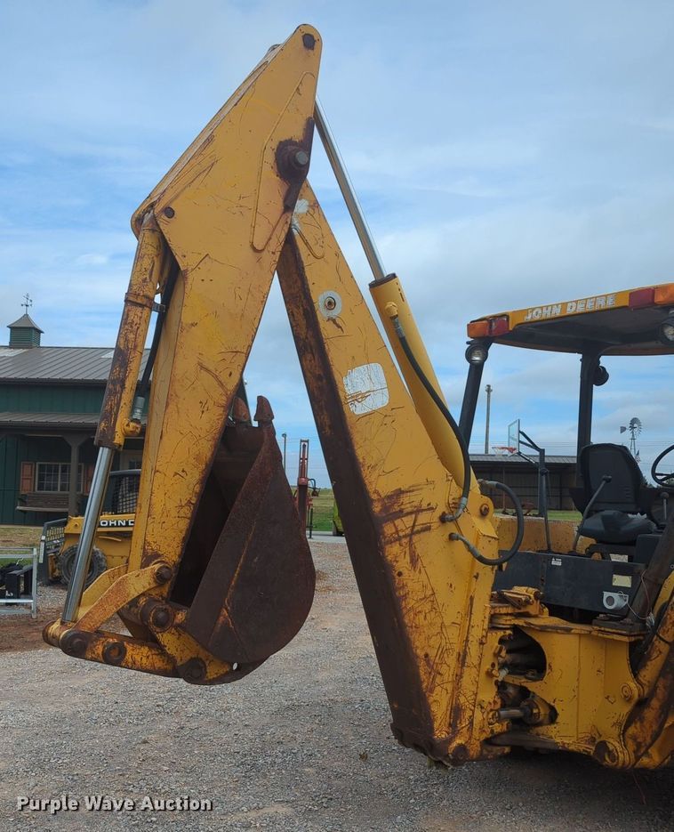 image for item OL9057 1983 John Deere 510B  backhoe