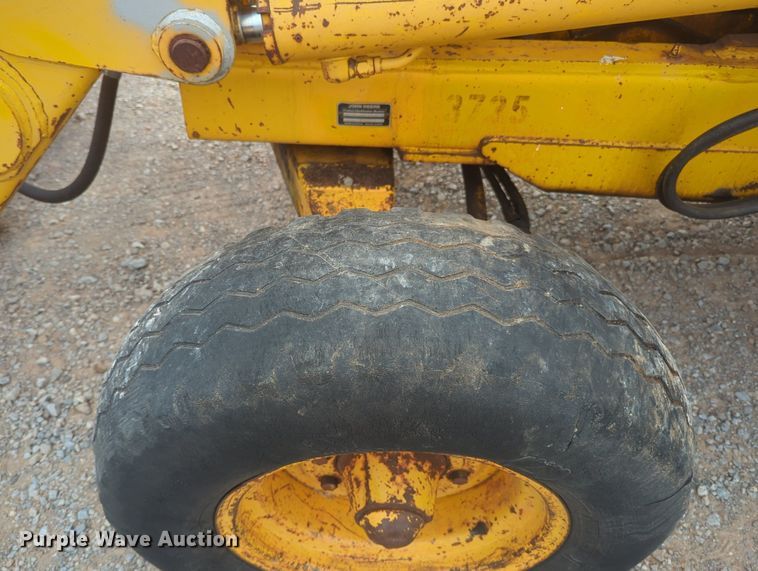 image for item OL9057 1983 John Deere 510B  backhoe