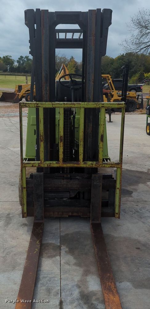 image for item OL9060 Clark GCS25MB  forklift
