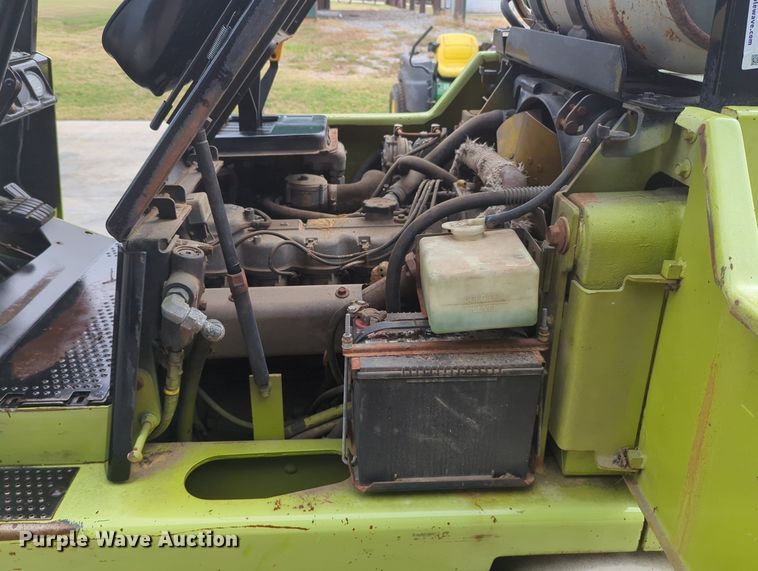 image for item OL9060 Clark GCS25MB  forklift
