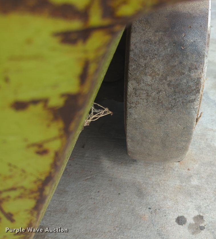 image for item OL9060 Clark GCS25MB  forklift