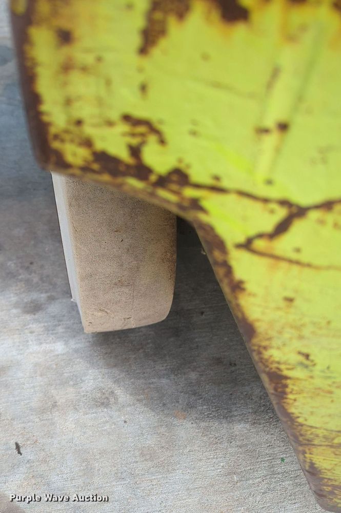 image for item OL9060 Clark GCS25MB  forklift