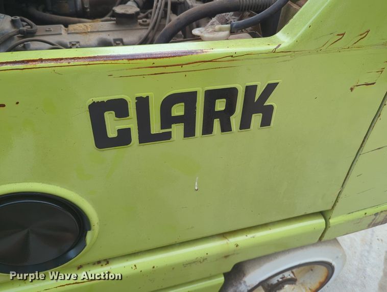 image for item OL9060 Clark GCS25MB  forklift