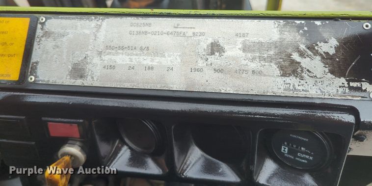 image for item OL9060 Clark GCS25MB  forklift