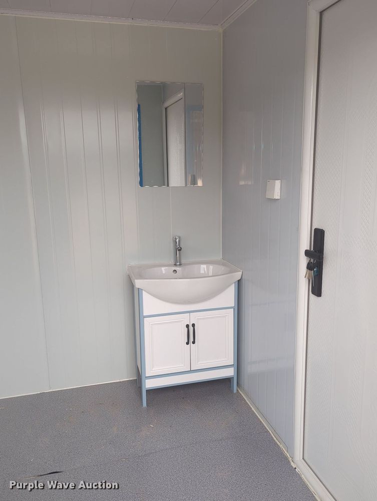 image for item OL9062 Jobsite office