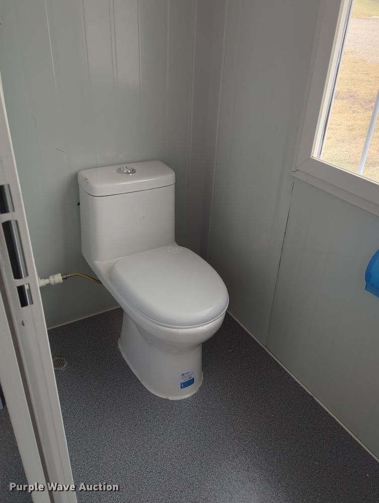 image for item OL9062 Jobsite office