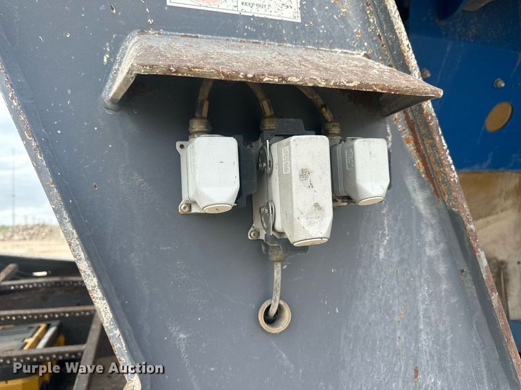 image for item DH1847 2010 Kleemann Mobirex MR110ZS EVO  crushing plant