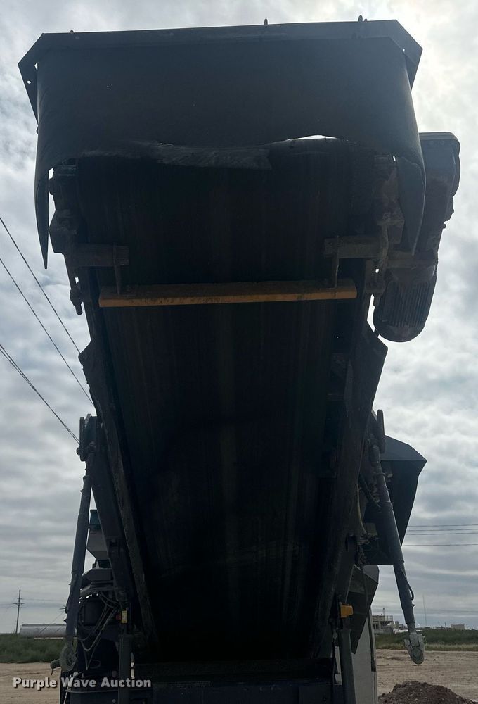 image for item DH1847 2010 Kleemann Mobirex MR110ZS EVO  crushing plant