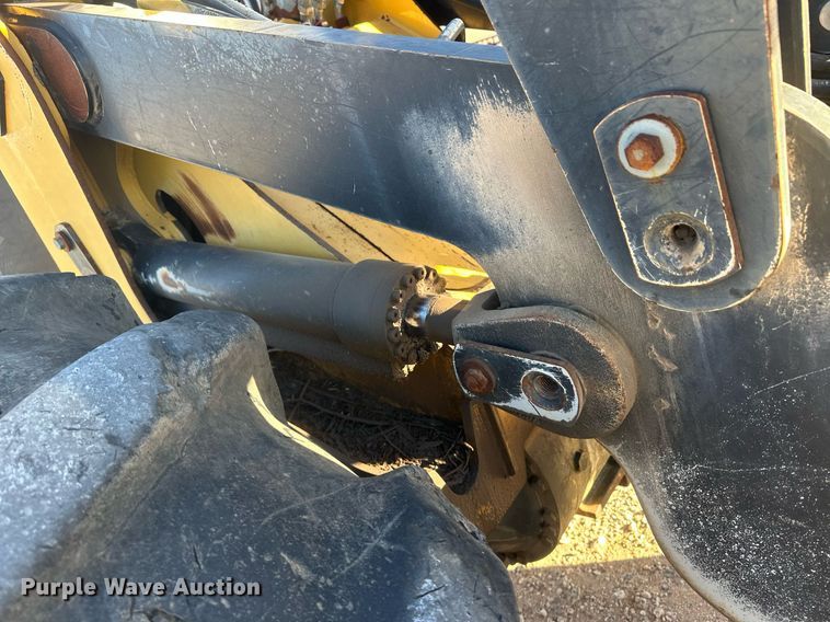 image for item DH1923 2012 Caterpillar 563C  feller buncher