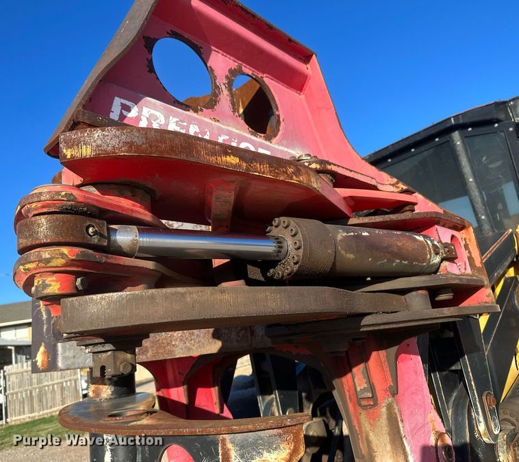 image for item DH1923 2012 Caterpillar 563C  feller buncher