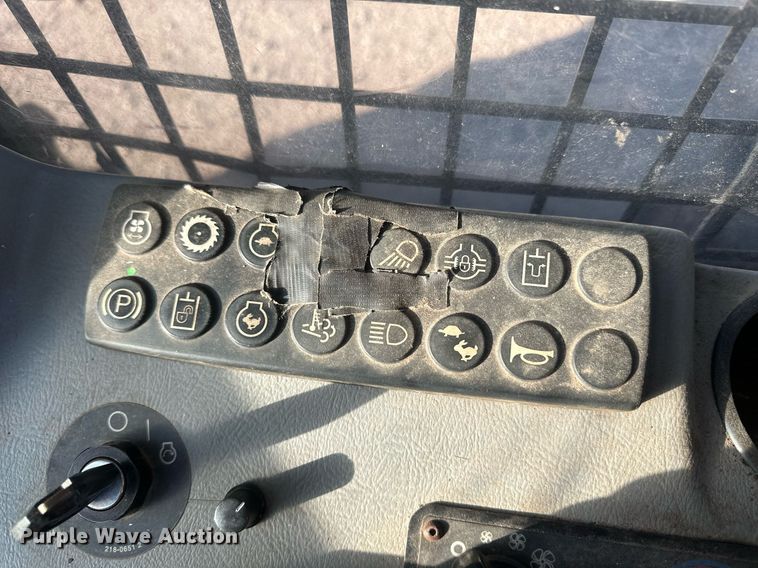 image for item DH1923 2012 Caterpillar 563C  feller buncher