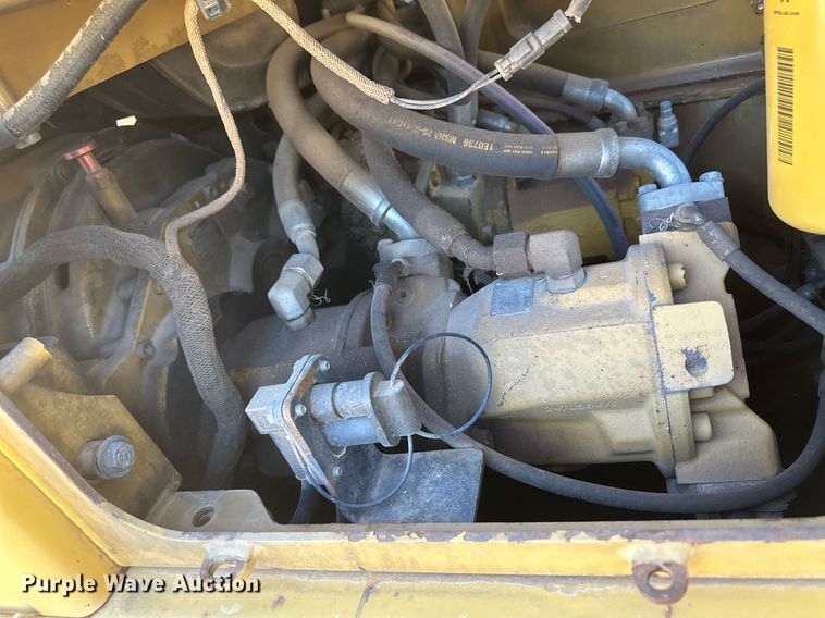 image for item DH1923 2012 Caterpillar 563C  feller buncher