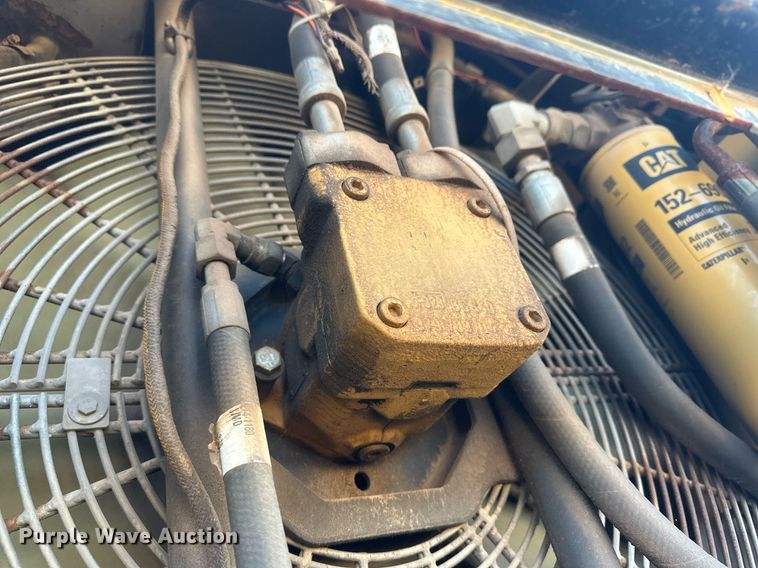 image for item DH1923 2012 Caterpillar 563C  feller buncher