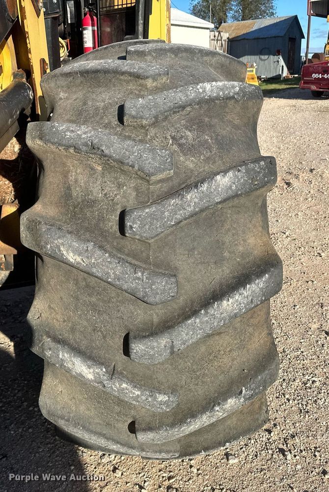 image for item DH1923 2012 Caterpillar 563C  feller buncher