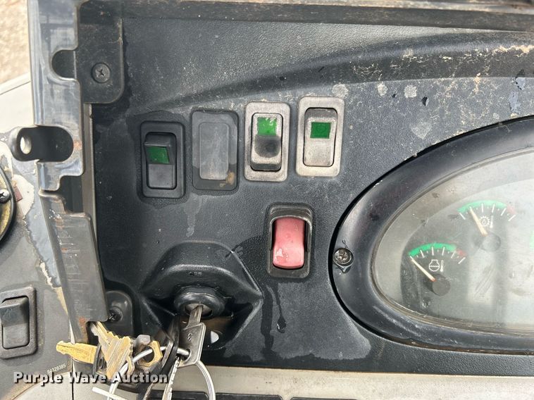 image for item DI7961 2017 Case 570N EP  landscape tractor