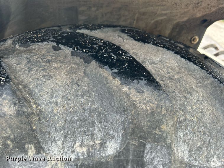 image for item DI7961 2017 Case 570N EP  landscape tractor