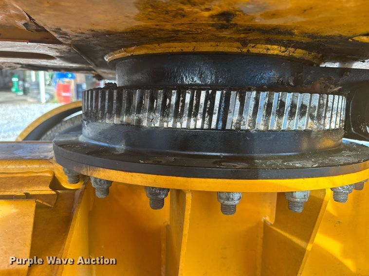 image for item DJ6348 2013 Haulotte 3632T  boom lift