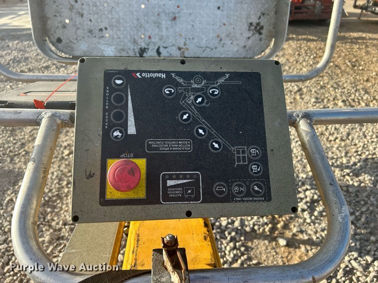 image for item DJ6348 2013 Haulotte 3632T  boom lift