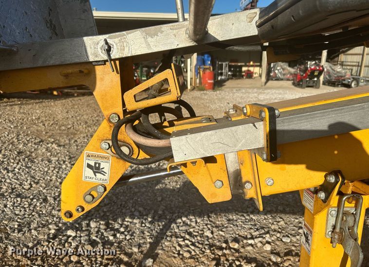 image for item DJ6348 2013 Haulotte 3632T  boom lift