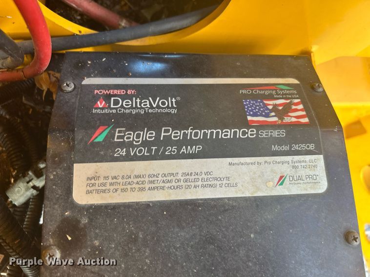 image for item DJ6348 2013 Haulotte 3632T  boom lift