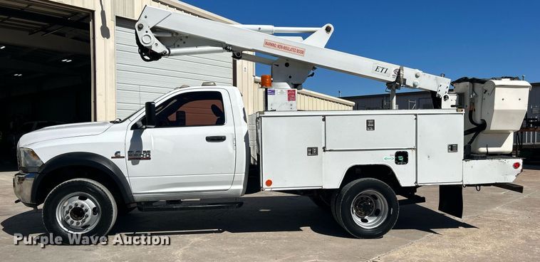 image for item DJ6351 2014 Dodge  Ram 5500HD bucket truck