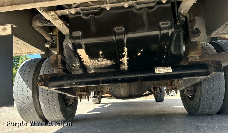 image for item DJ6351 2014 Dodge  Ram 5500HD bucket truck