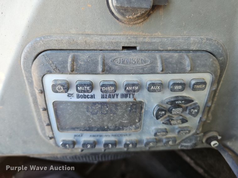 image for item DK1106 2013 Bobcat T750  tracked skid steer loader