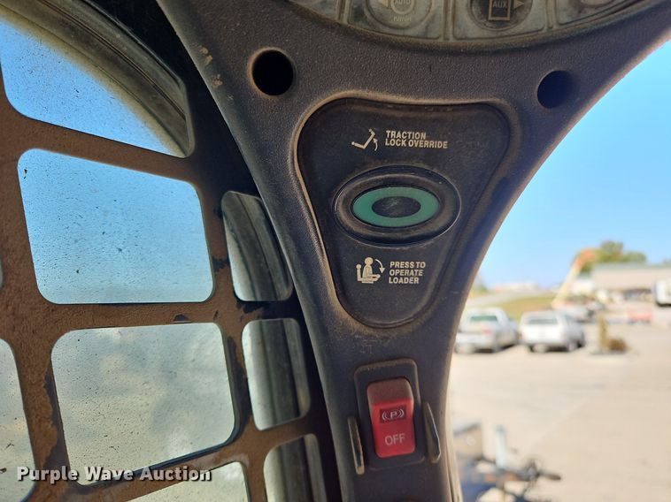 image for item DK1106 2013 Bobcat T750  tracked skid steer loader