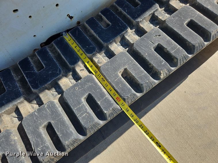 image for item DK1106 2013 Bobcat T750  tracked skid steer loader