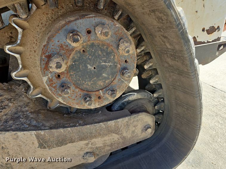 image for item DK1106 2013 Bobcat T750  tracked skid steer loader